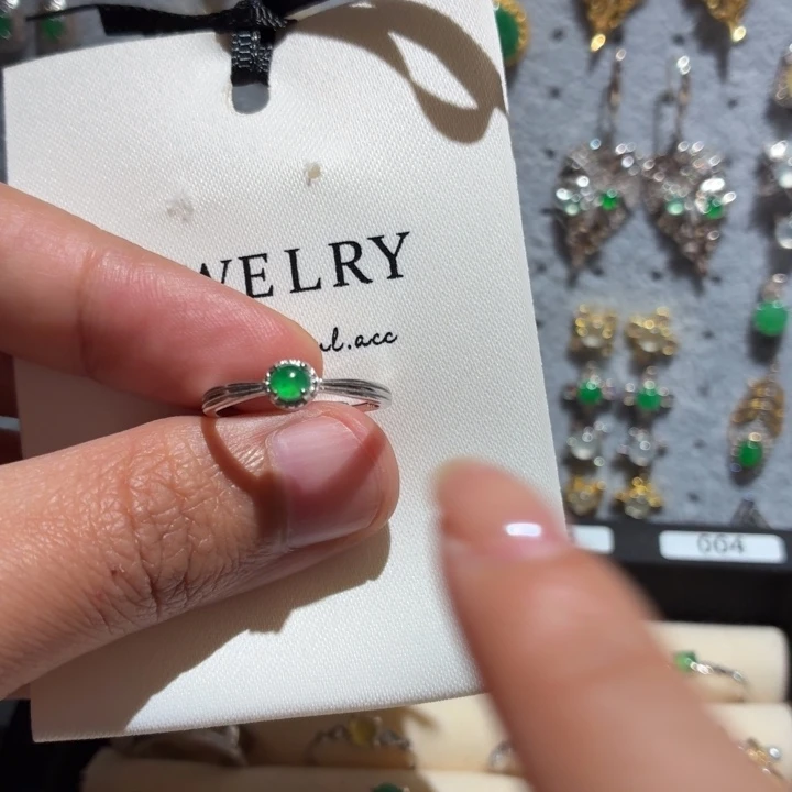 t***g翡翠银S925镶嵌戒指