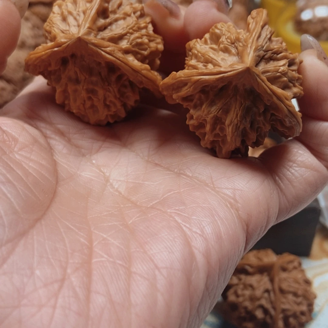 把件文玩核桃盘山