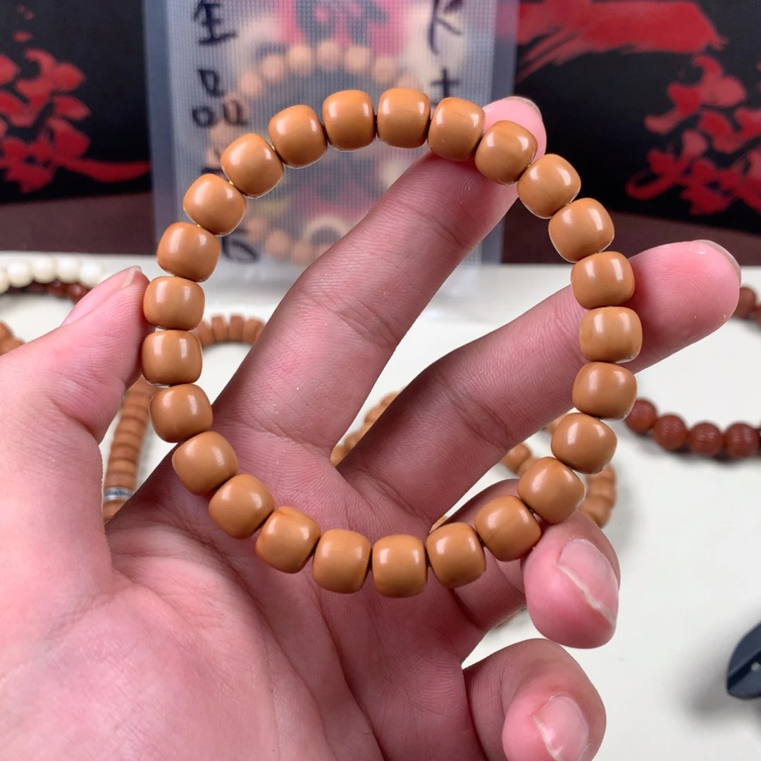 猴头核桃手串泛油老型9.5左右