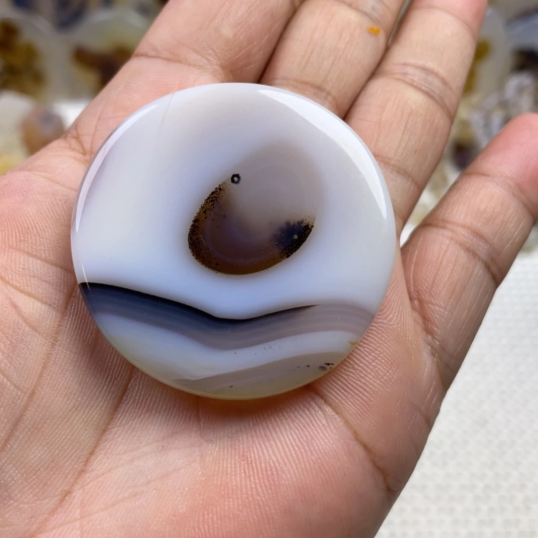 玛瑙/玉髓未镶嵌颈饰