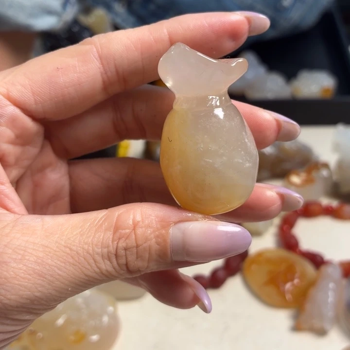 玛瑙/玉髓未镶嵌吊坠(不含链)