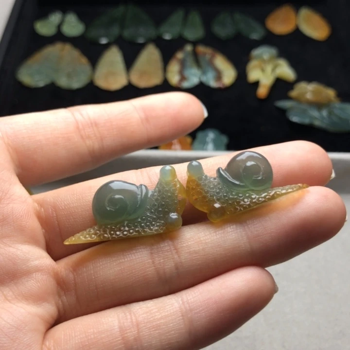 蛇纹石玉耳饰合金汐*血