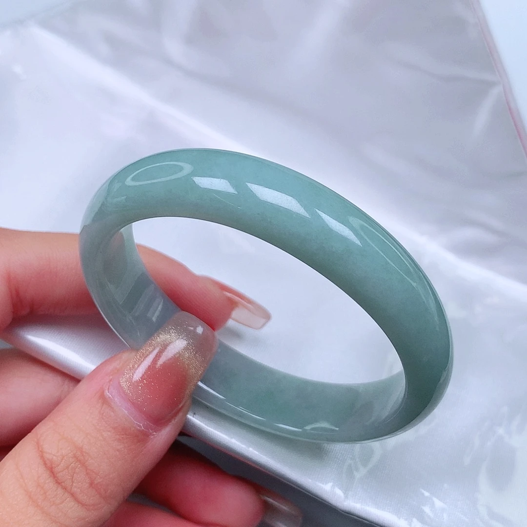 翡翠未镶嵌手镯p0144贵妃53