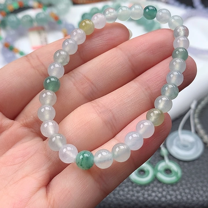 未镶嵌手串翡翠翡翠