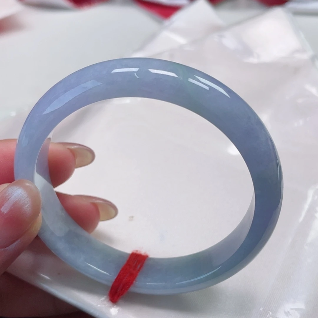 翡翠手镯未镶嵌缅甸翡翠