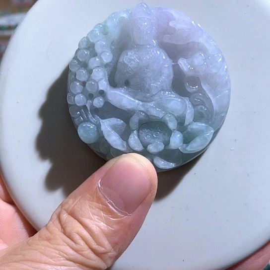翡翠未镶嵌颈饰44
