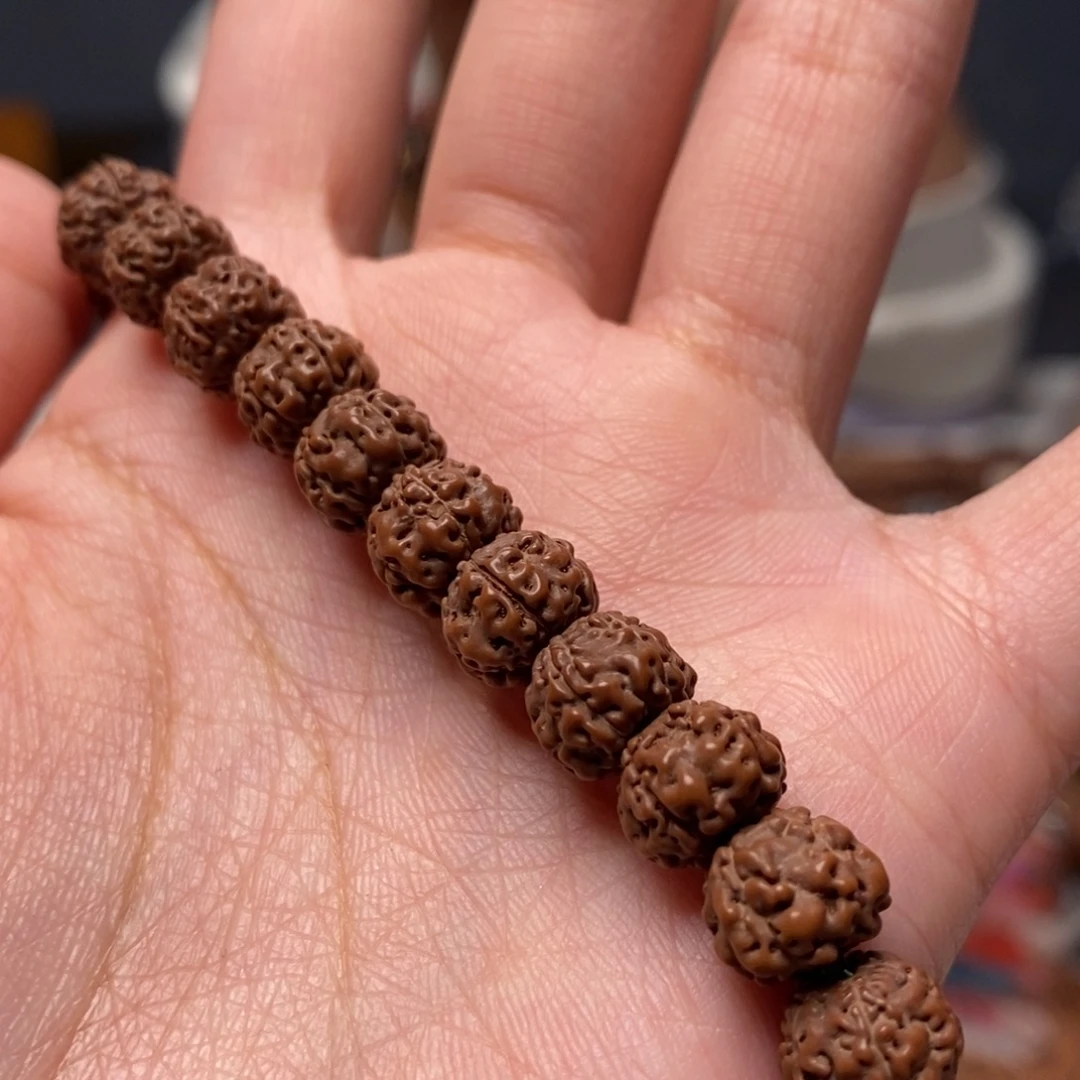 曹***菩提籽类福利平细卡9大