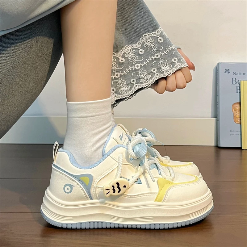 回力女鞋秋冬新款ins百搭休闲板鞋可爱高颜值爆改小白鞋学生时尚