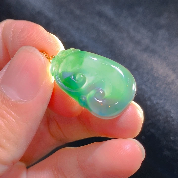 【闪购商品】翡翠颈饰18K金镶嵌翡翠