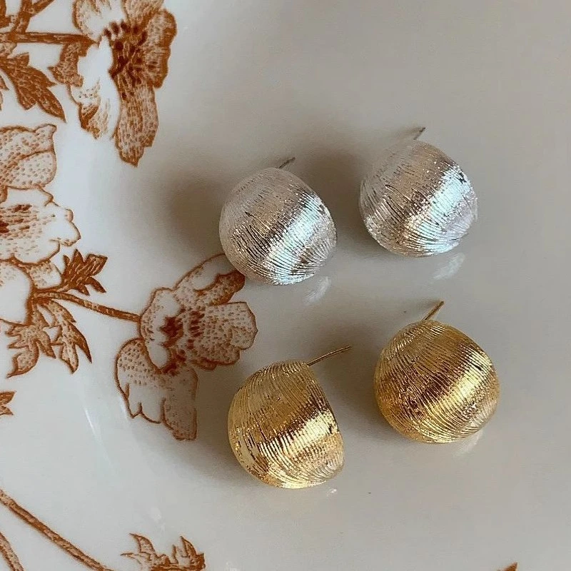 日杂风小众ins极简精细拉丝纹理耳钉时尚高级感日常百搭