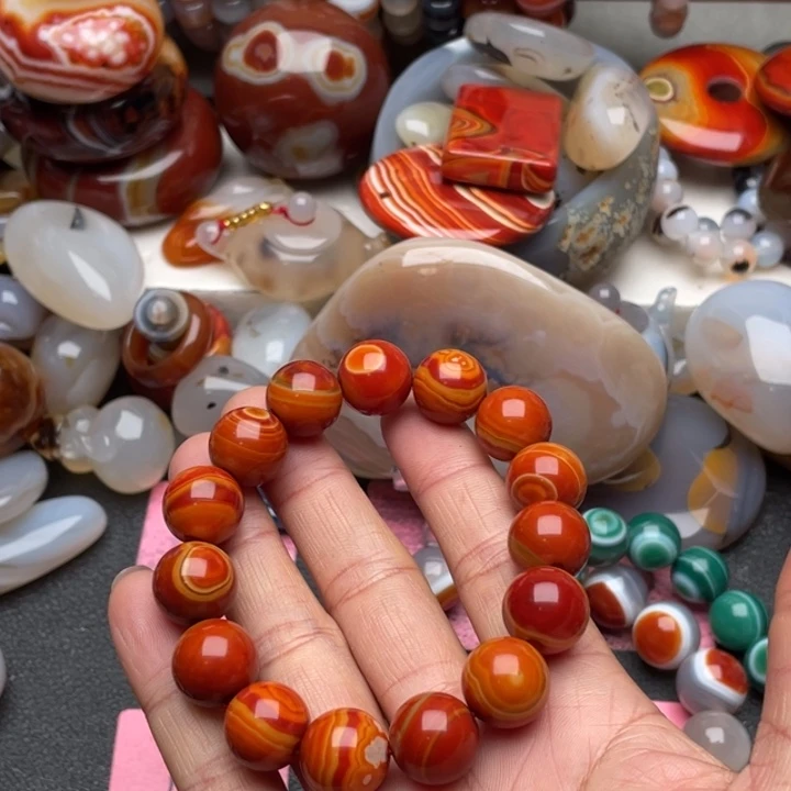 繁***界玛瑙/玉髓未镶嵌马达加斯加海洋玉髓玛瑙