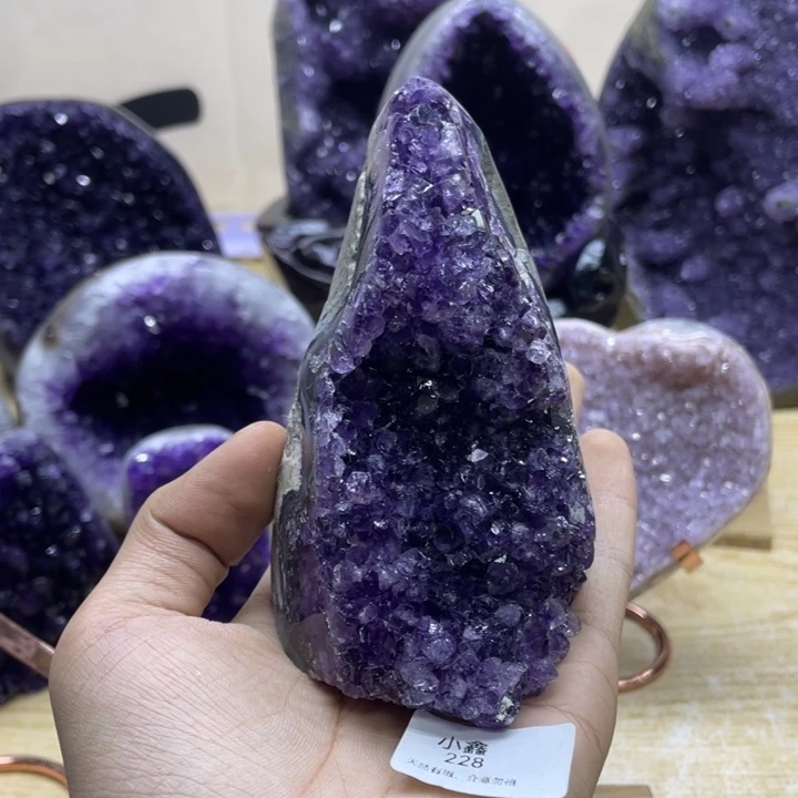 未镶嵌大型摆件（非配饰）紫晶