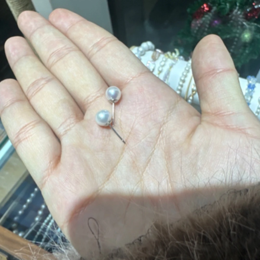 全新未使用  美美的耳钉