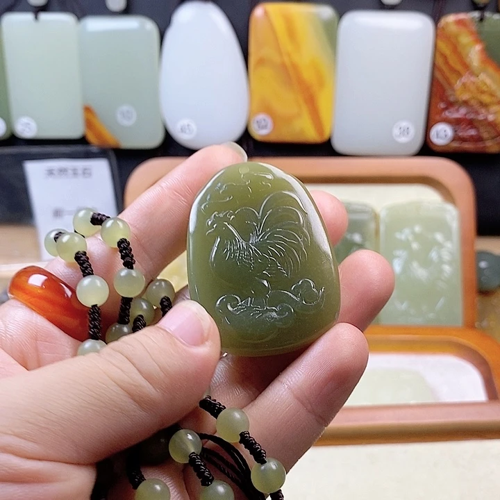 ****玉昆仑山脉方解玉石