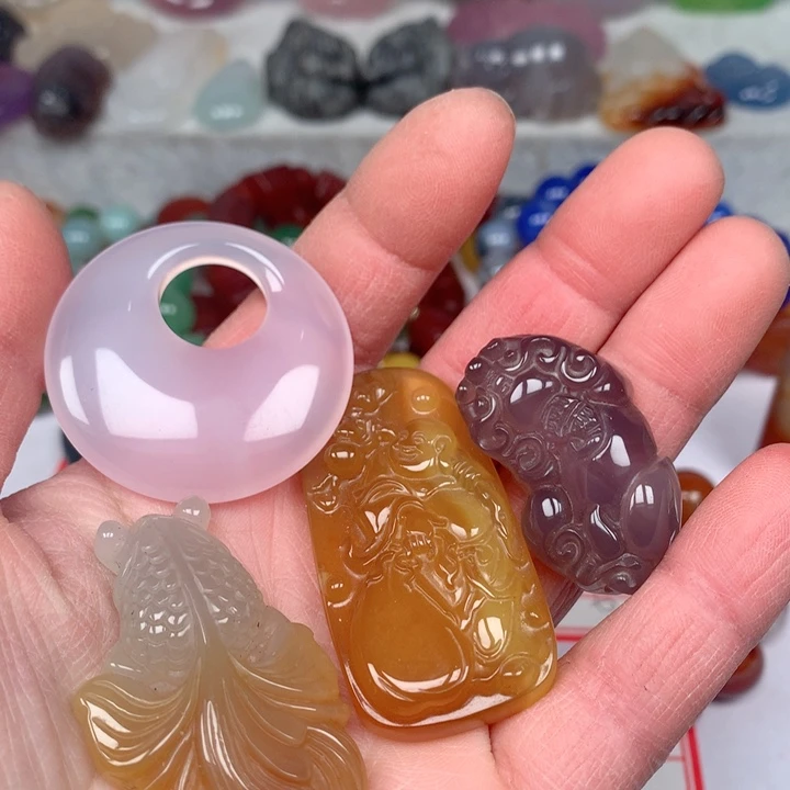 玛瑙/玉髓颈饰未镶嵌芯*