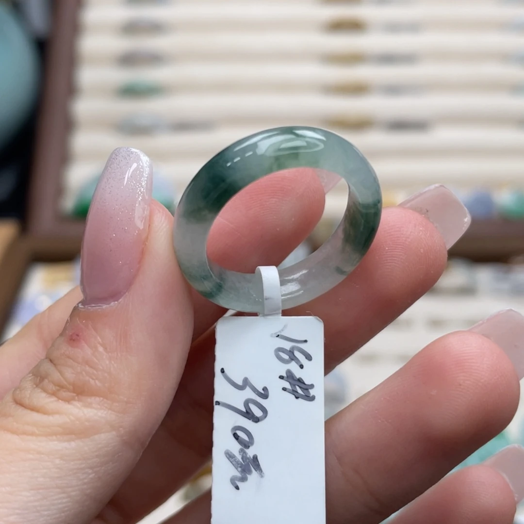 翡翠未镶嵌戒圈a49港圈18冰飘花