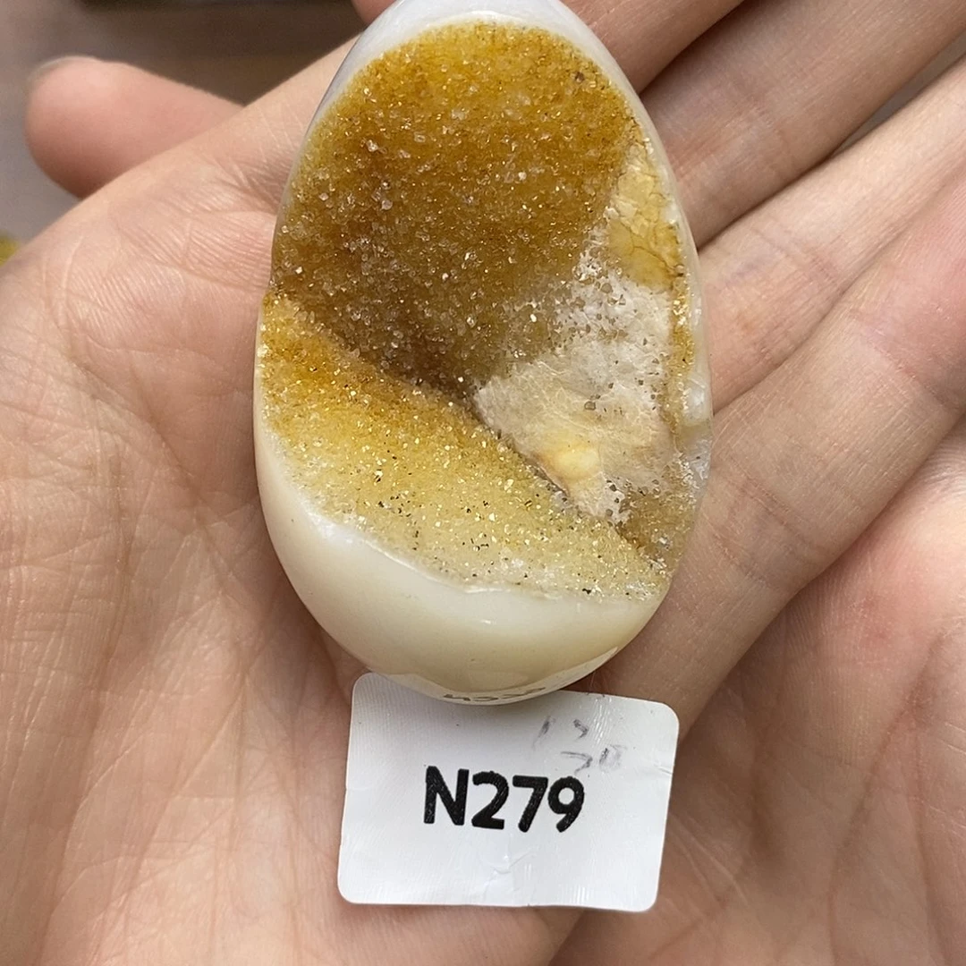 玛瑙/玉髓未镶嵌天然玛瑙龙蛋