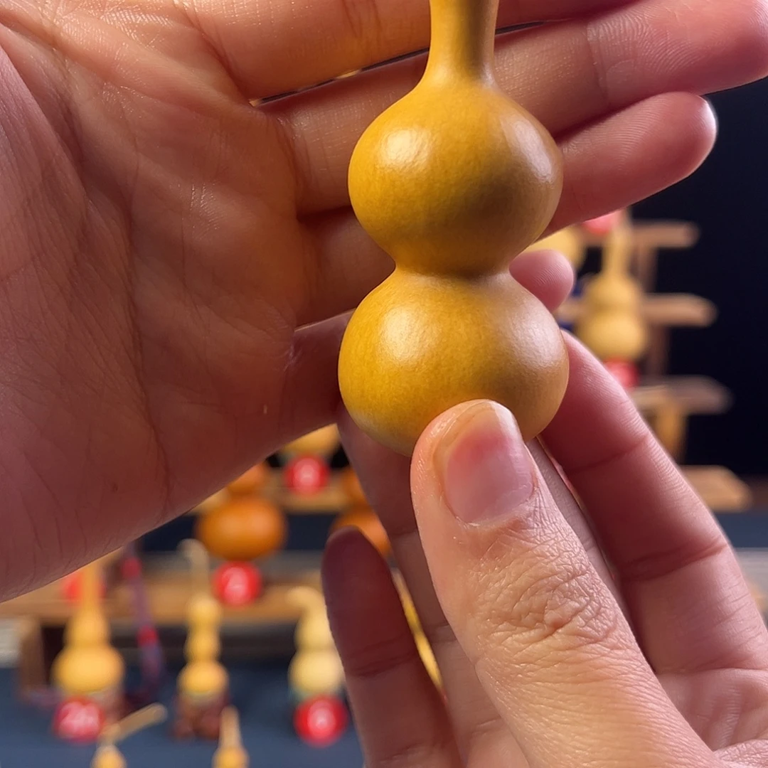 W***2葫芦等多种颜色的花鸟画