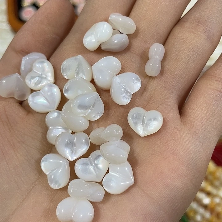 玛瑙/玉髓合金珠宝半成品2个大号指定款竖孔白蝶贝屁桃