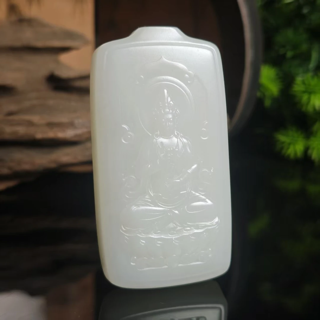 lot6060 菩萨牌 和田玉白玉 68.2*36.2*12.8mm 73.5g