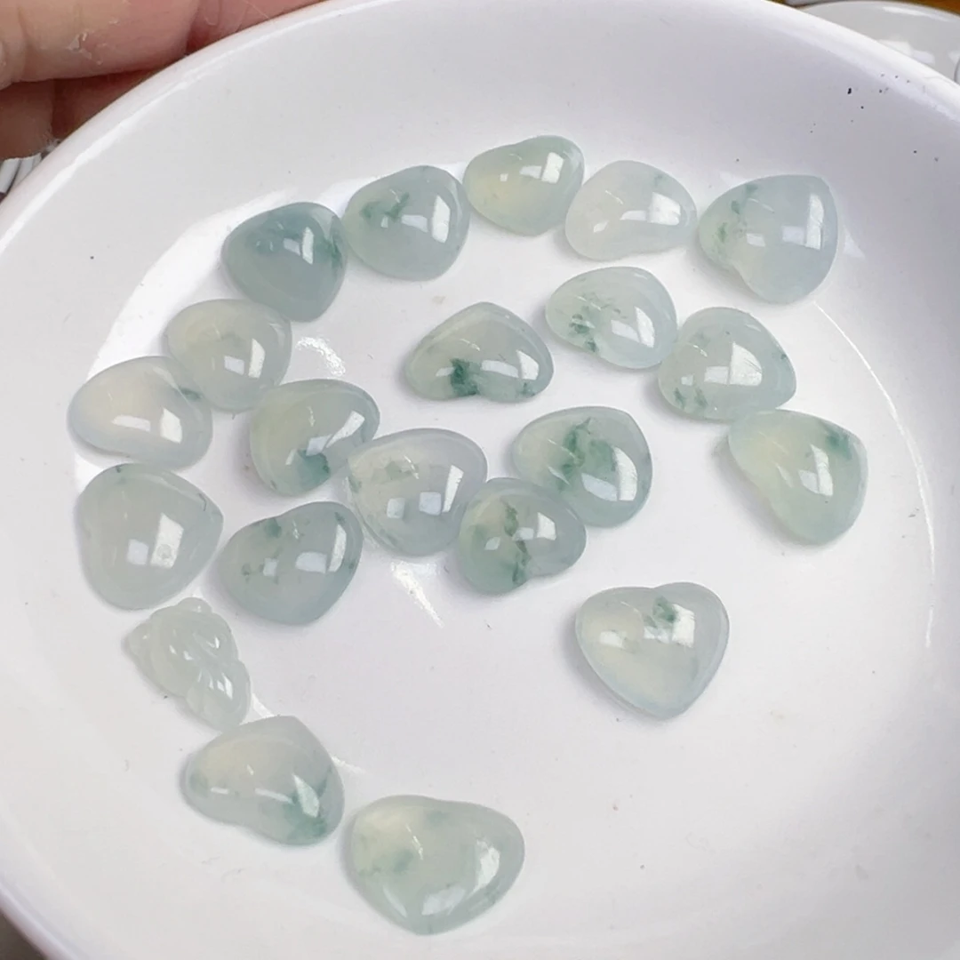 翡翠散珠冰飘花爱心一颗