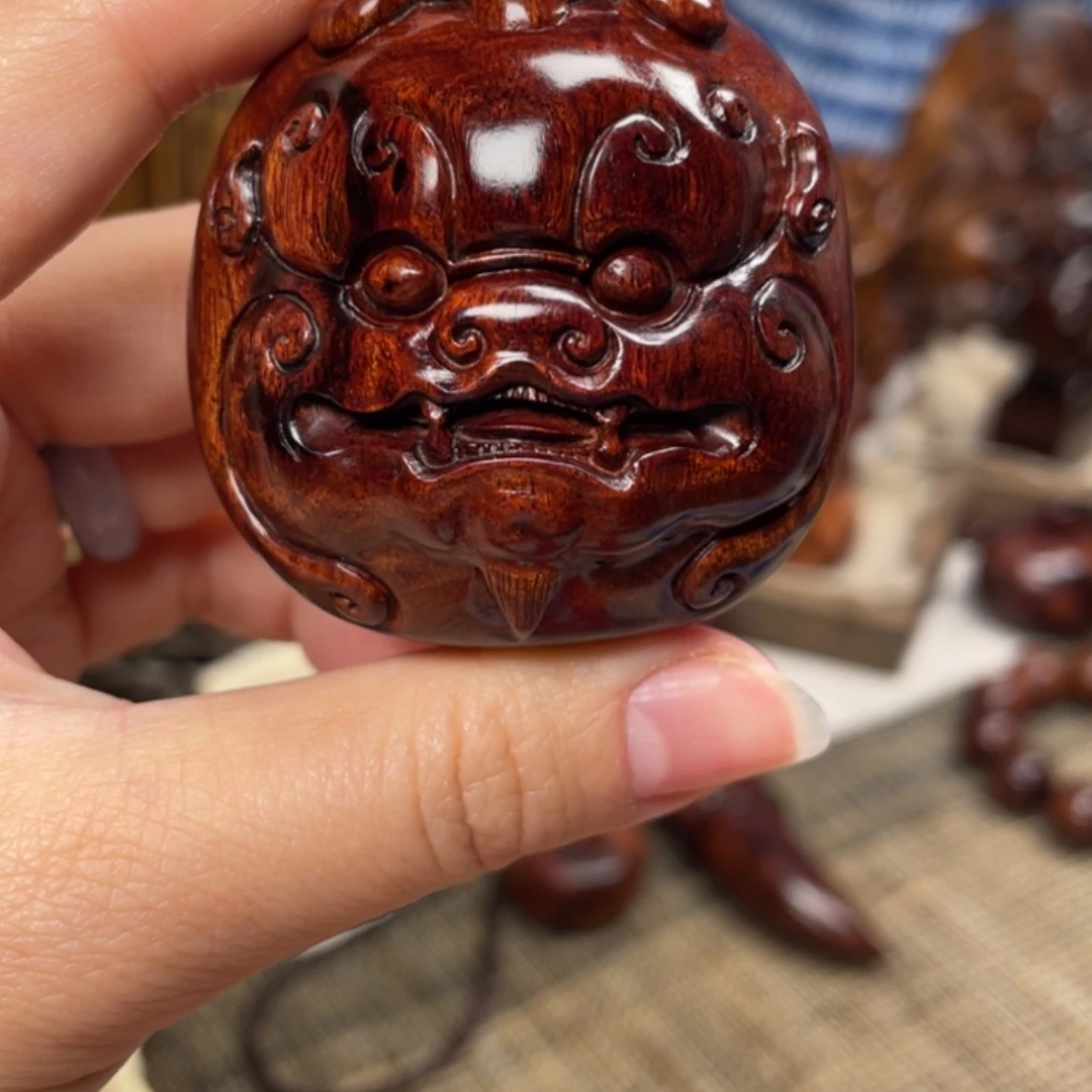 【闪购商品】黄花梨/降香黄檀手串/手链风*扬
