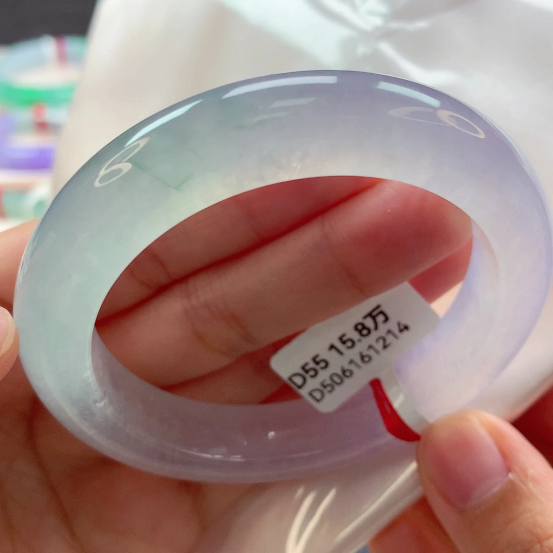 翡翠手镯未镶嵌 97翡翠手镯99