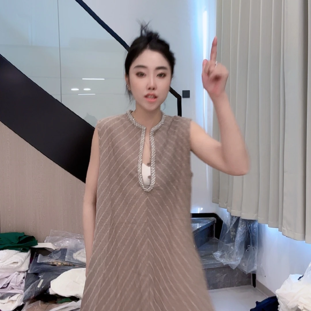 亚麻长款裙子125斤