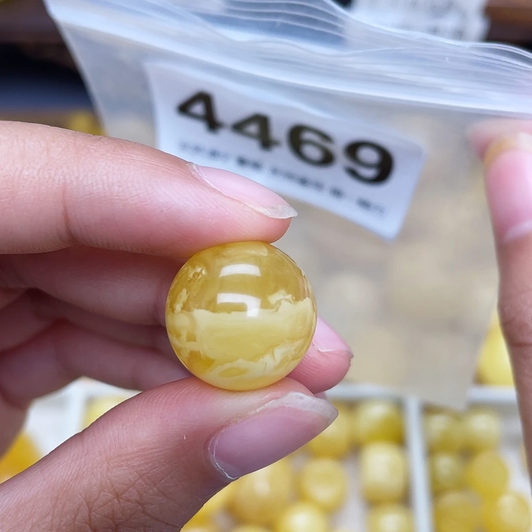 蜜蜡未镶嵌珠宝奇石粉16.5