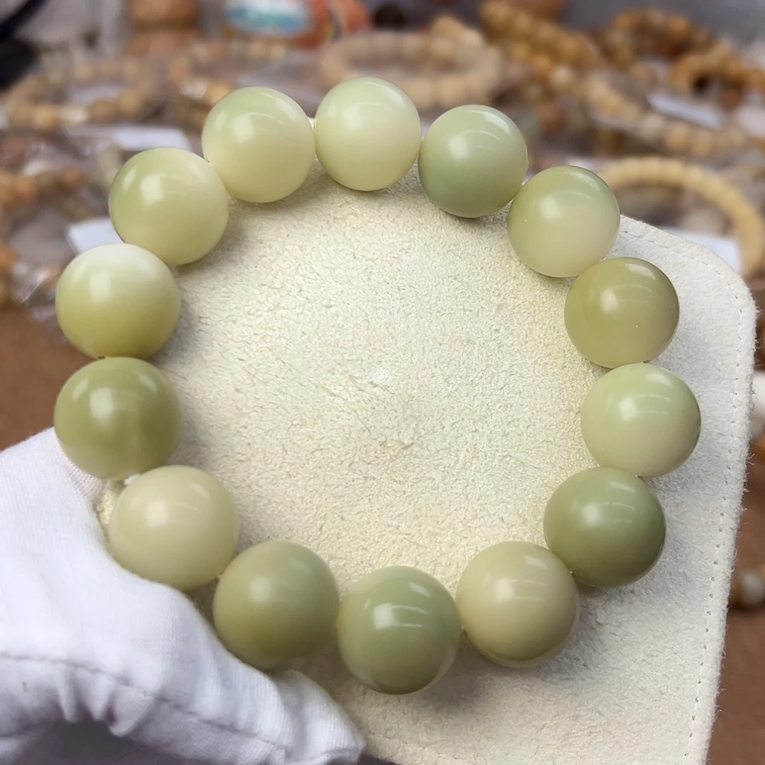 吊坠菩提根/象牙果20微瑕特价219