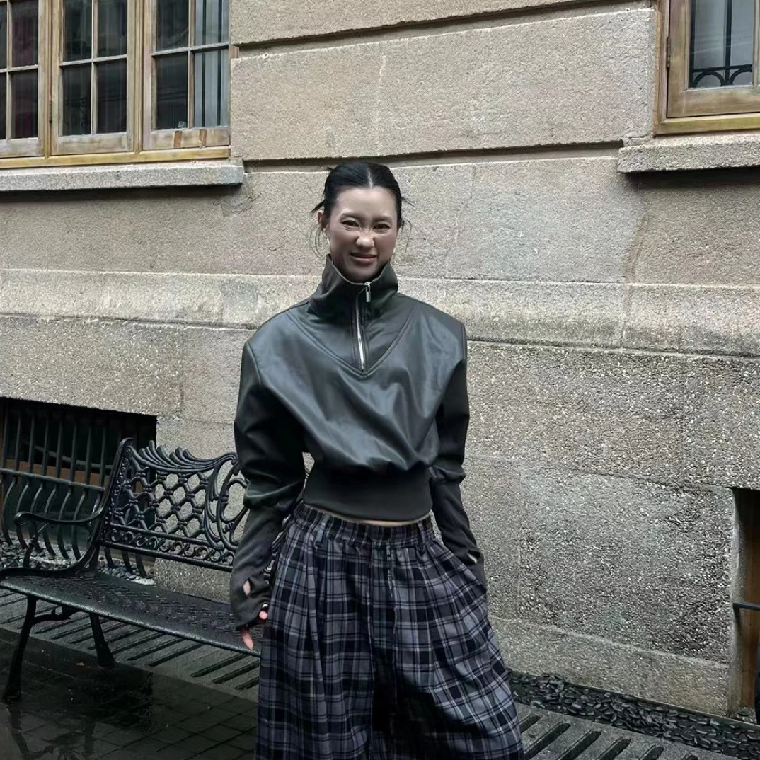 拼贴拼接长袖高领拉链立领皮衣外套高腰格子夹克ins