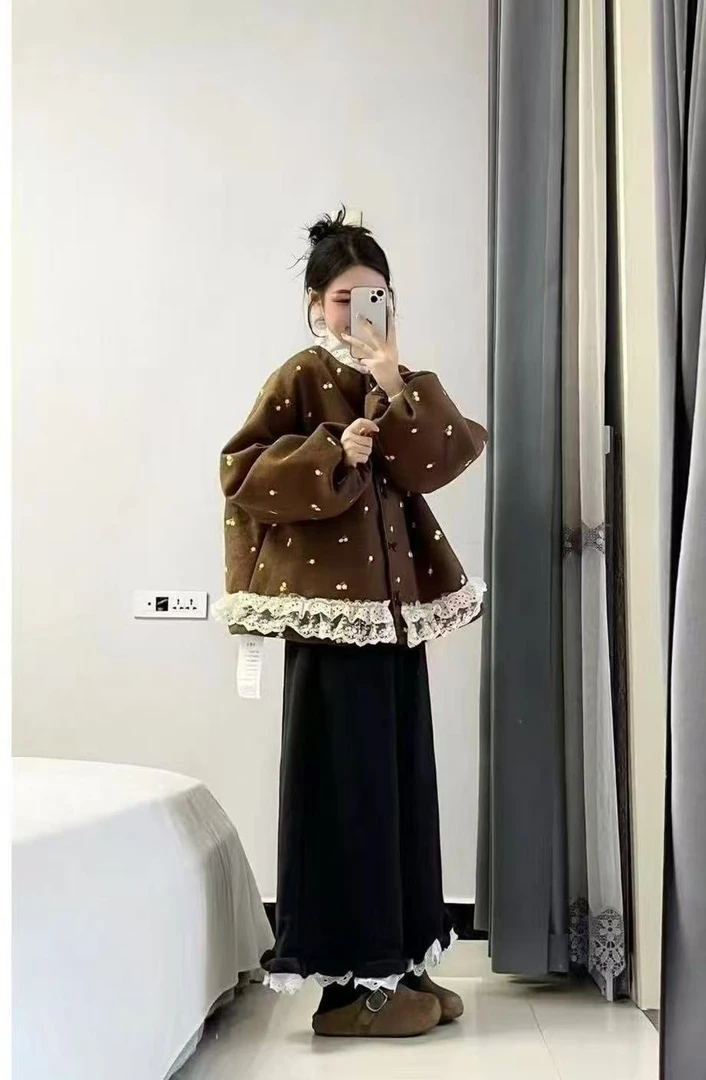 【故事的小黄花】2025新款时尚开襟花边韩版宽松外套+裤子两件套