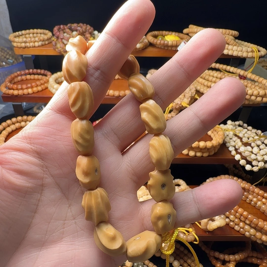 龙脊菩提吊坠龙脊原籽。