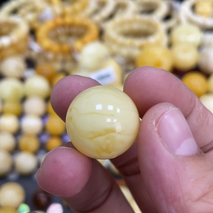 裸石蜜蜡未镶嵌19.2mm