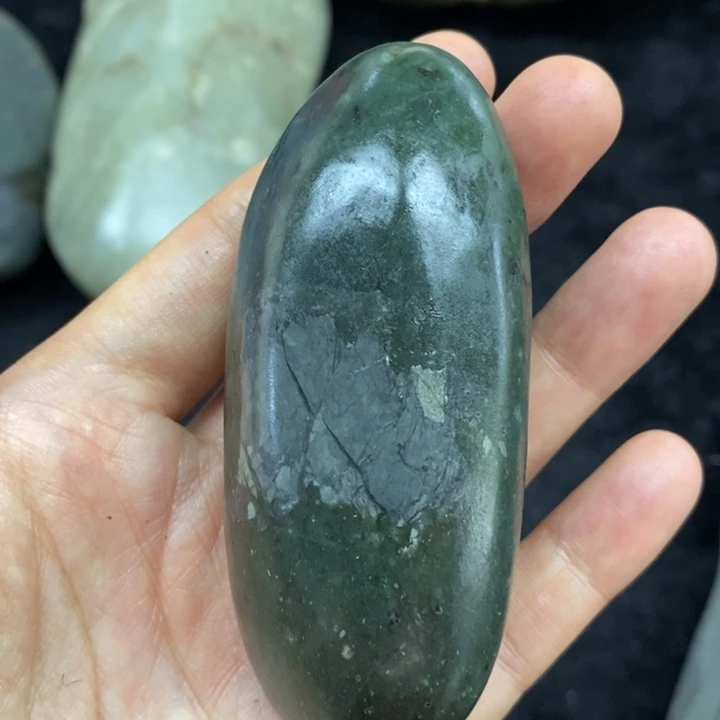未镶嵌和田玉（糖玉）挂件