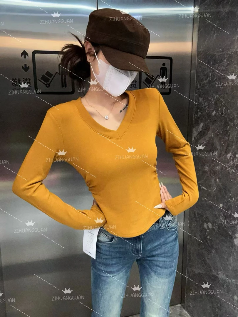 9383V领加绒磨毛修身显瘦长袖打底衫