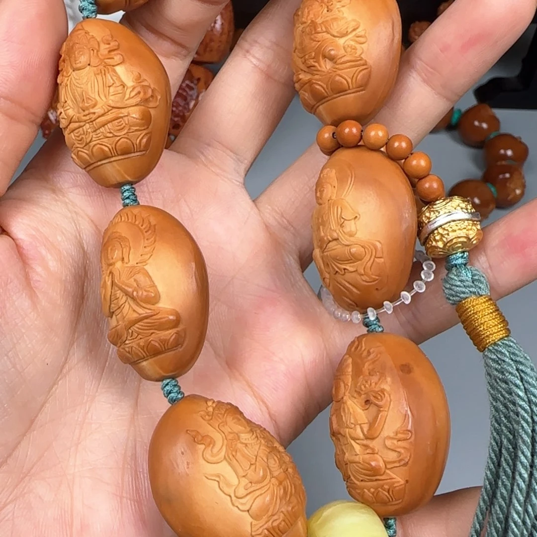 吊坠橄榄核万佛朝宗