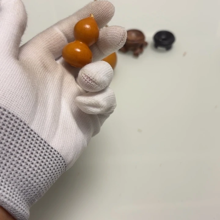 利***奥天然手捻的小葫芦