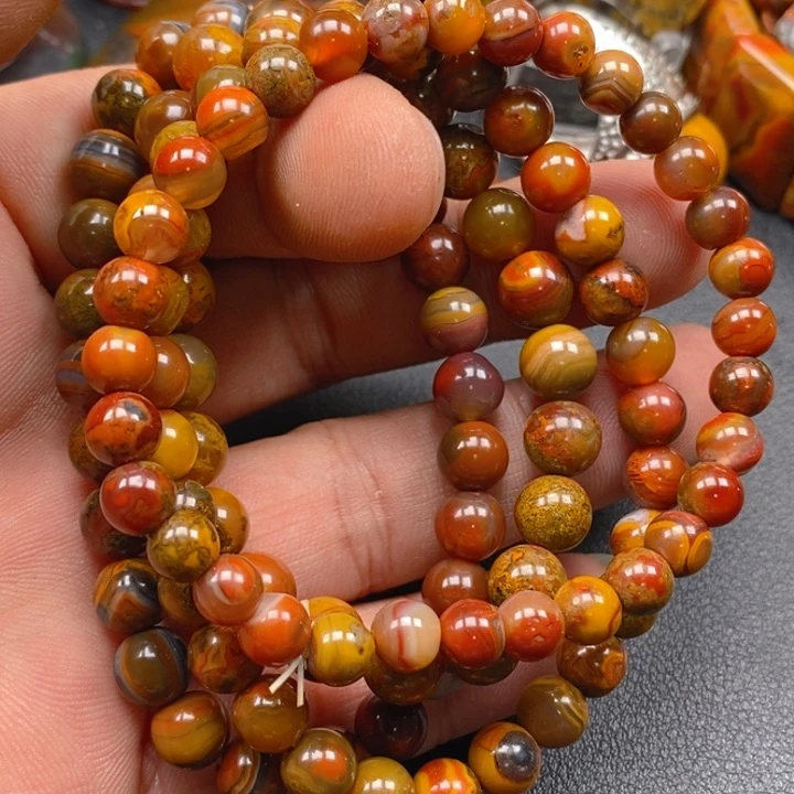 玛瑙/玉髓颈饰未镶嵌毕***?