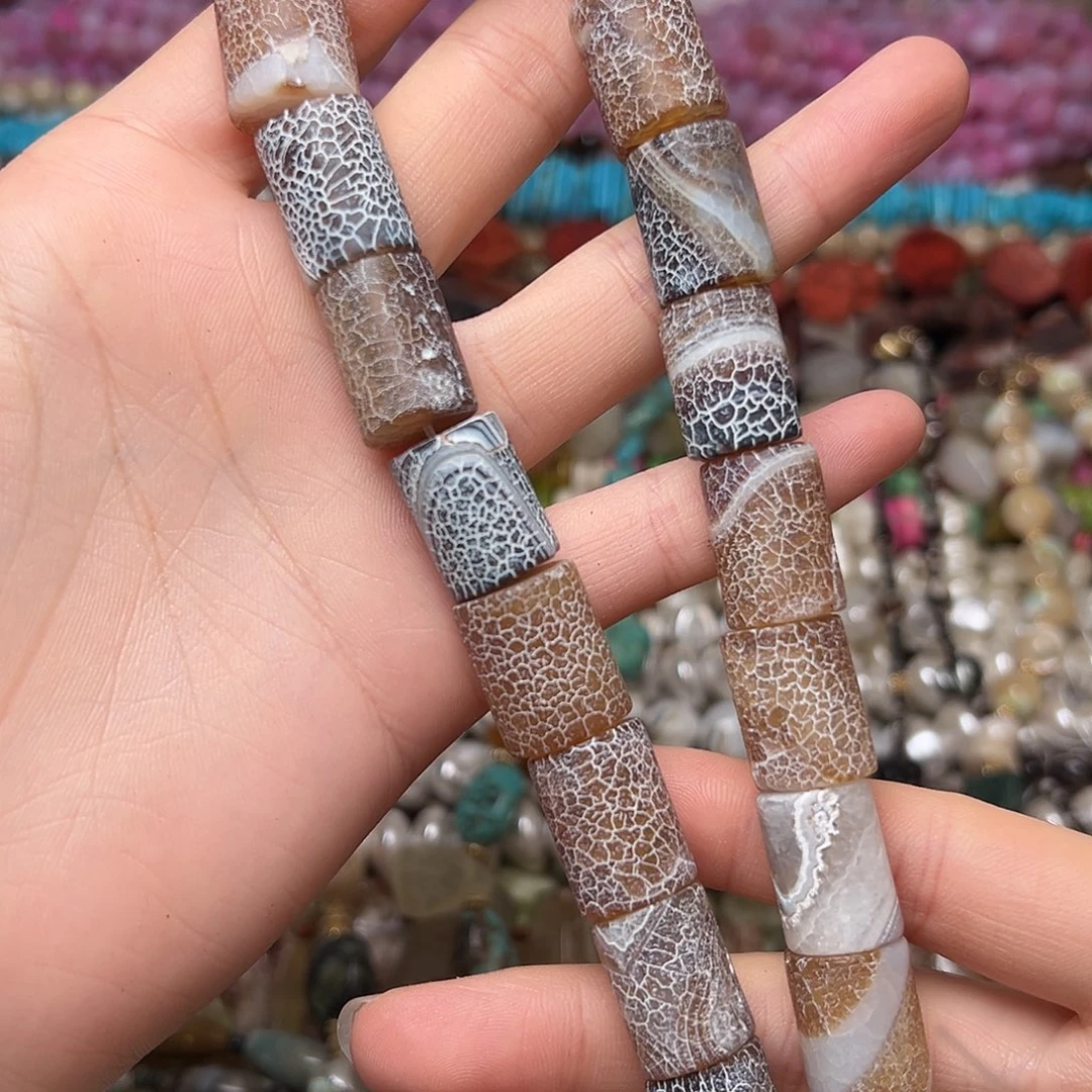 玛瑙/玉髓合金珠宝半成品V206。17*13mm天然药霜玛瑙桶珠一条