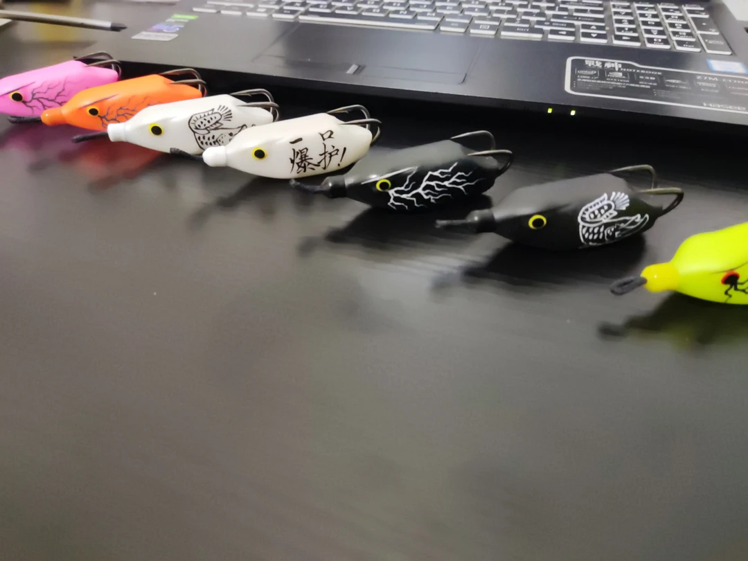 新款14克手绘精改泰坦雷蛙路亚假饵