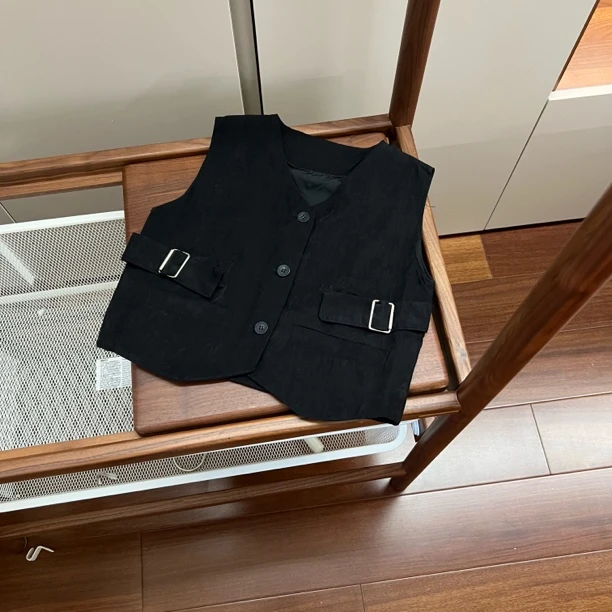 【编号F407】M21005-01-假口袋马甲-Mooe