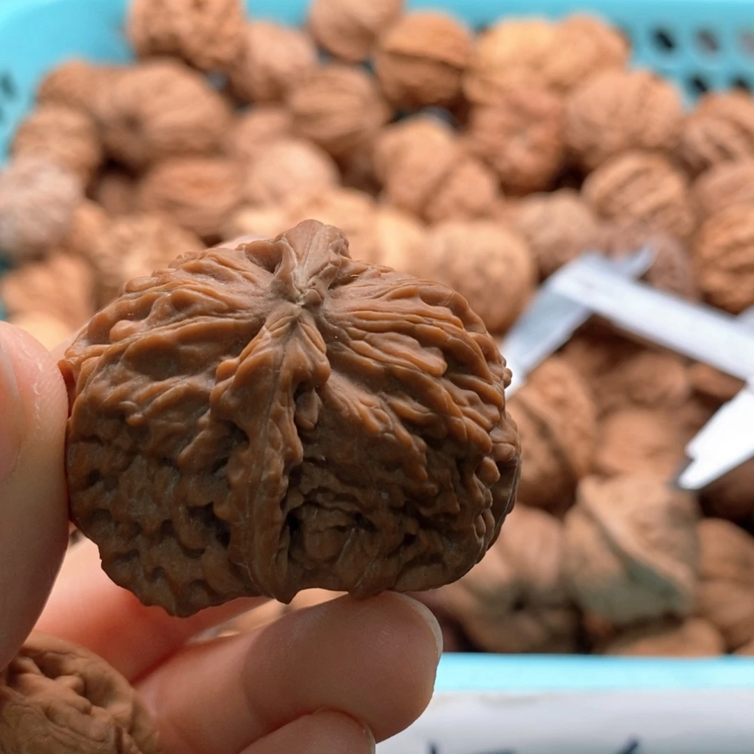 修***字核桃定制商品不退不换