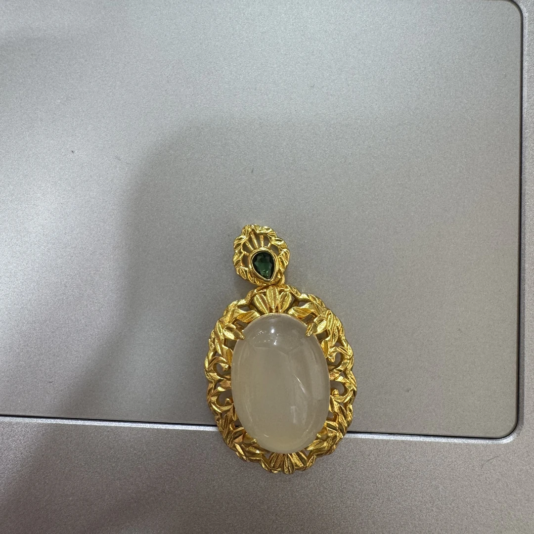 大表姐气质百搭款吊坠H092