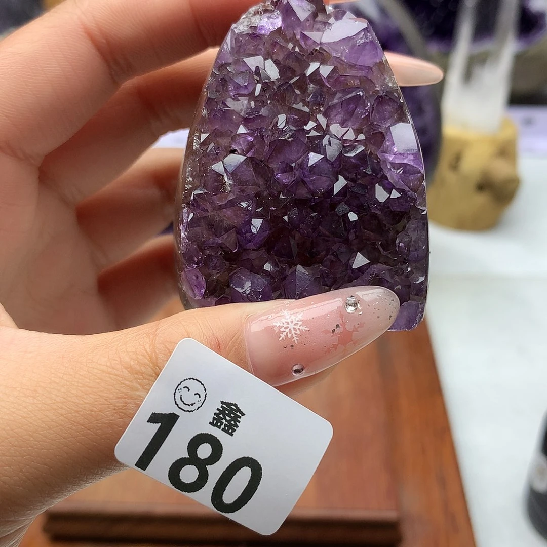 未镶嵌大型摆件（非配饰）水晶