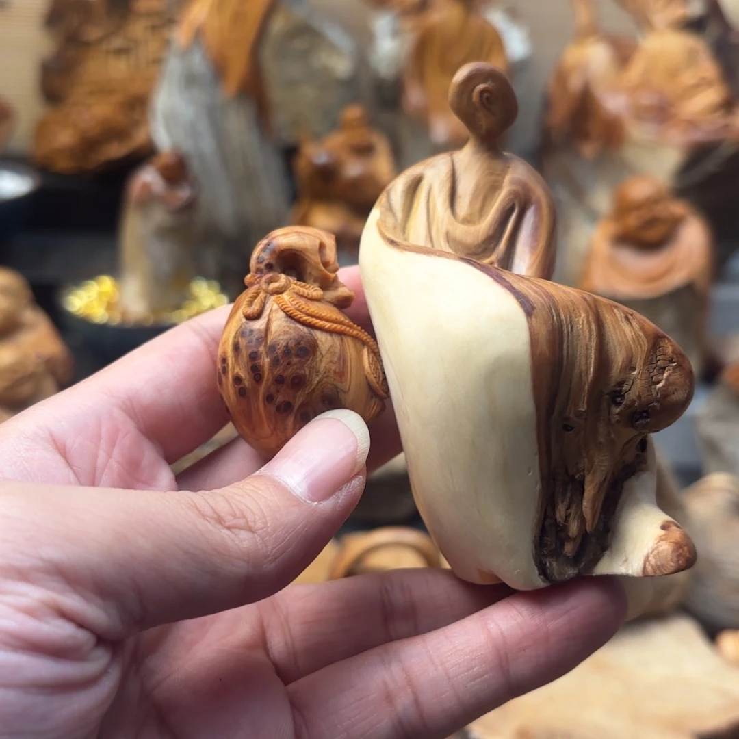 壹***刘柏木太行崖柏手工雕刻