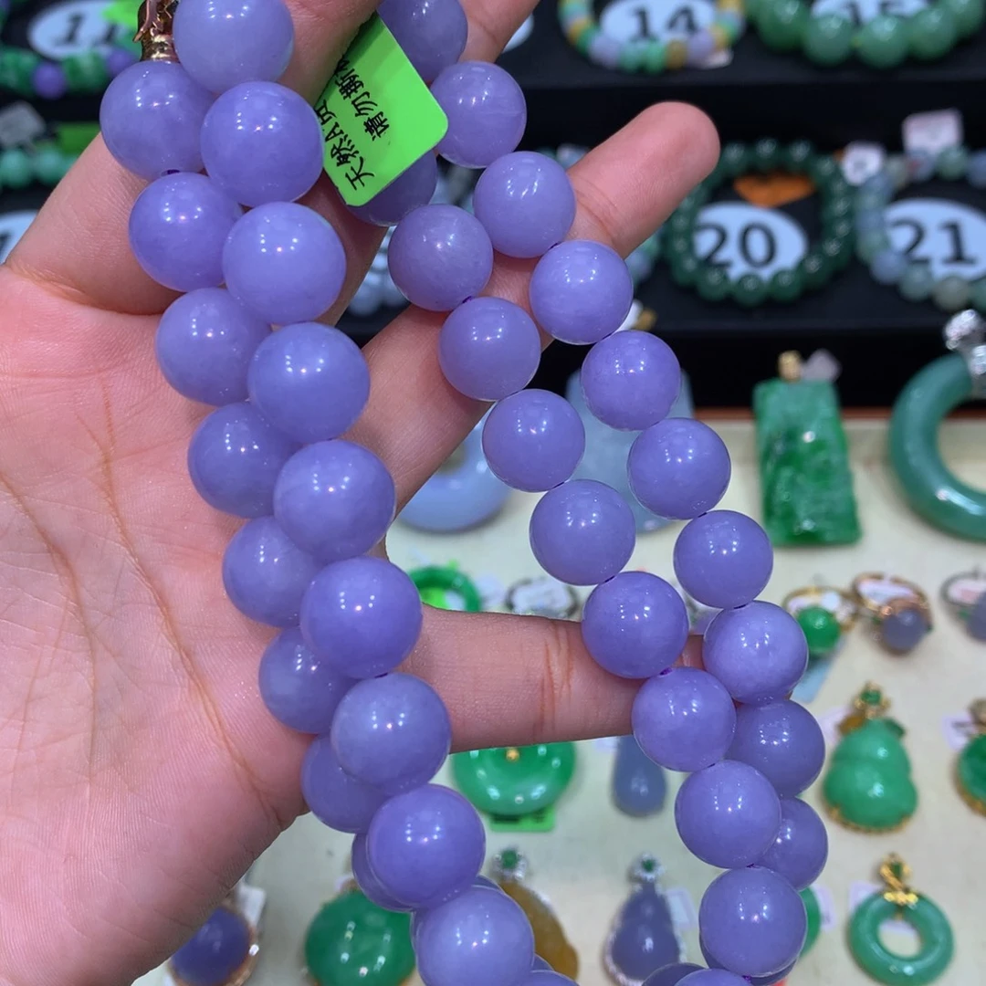 我***风翡翠未镶嵌颈饰翡翠