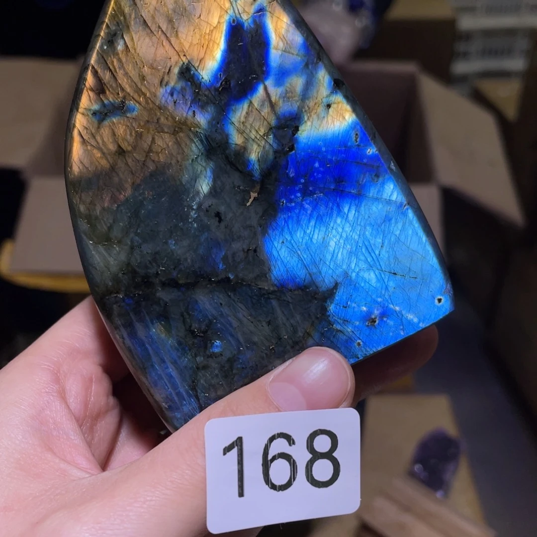 未镶嵌珠宝半成品水晶