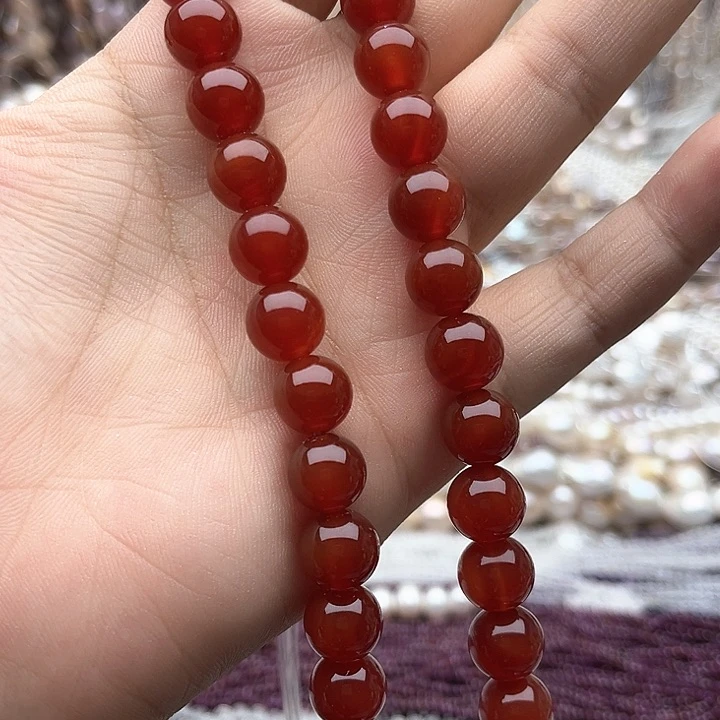 未镶嵌玛瑙/玉髓珠宝半成品一条12mm左右红玛瑙