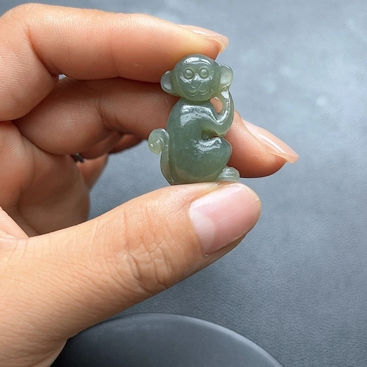 【闪购商品】颈饰未镶嵌和田玉